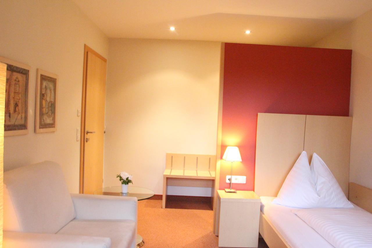 Hotel Alhartinger Hof Leonding Camera foto